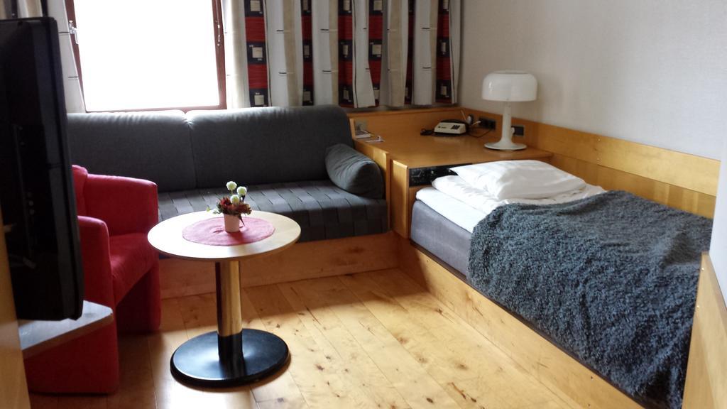 Hotell Toppen Storuman Δωμάτιο φωτογραφία